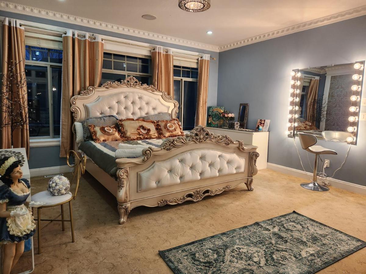 Empire Palace Hotel Surrey Ngoại thất bức ảnh